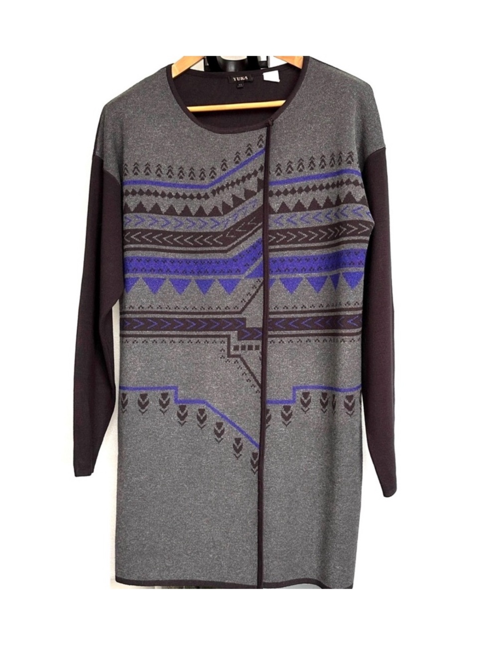 Gray and Blue Patterned Cardigan